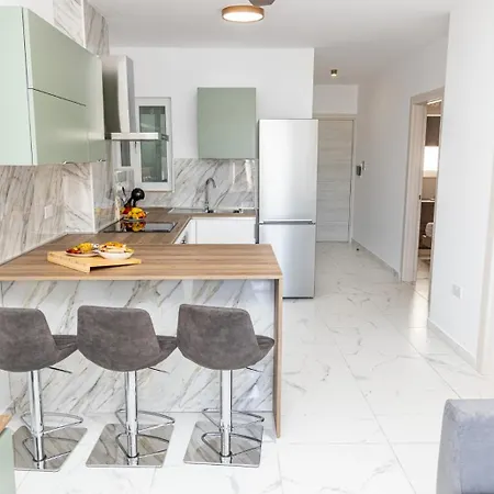 Kensington Apartment St. Paul's Bay Exterior photo